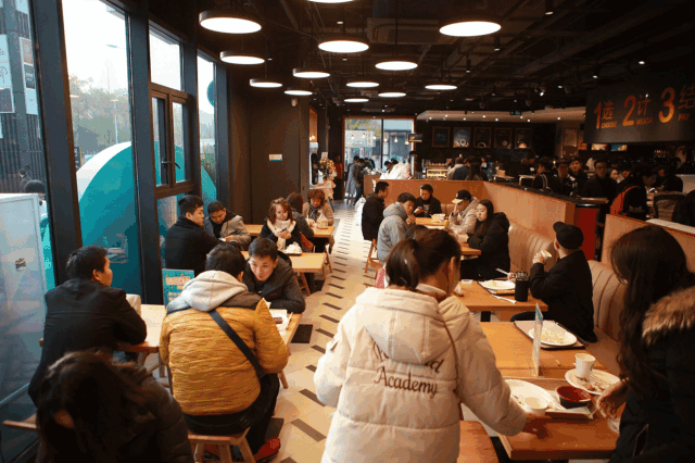 阿里百联开“便利店”，会是下一个盒小马吗？