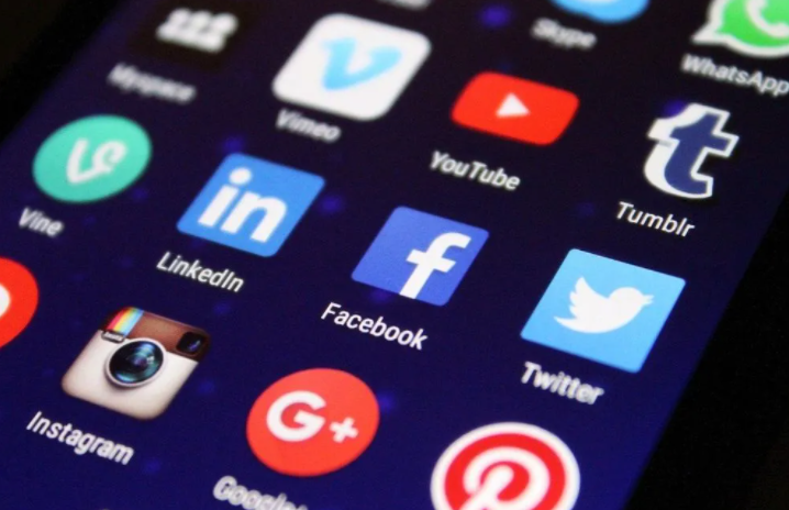 西安网络推广公司：社交媒体推广的常见形式和平台有哪些？